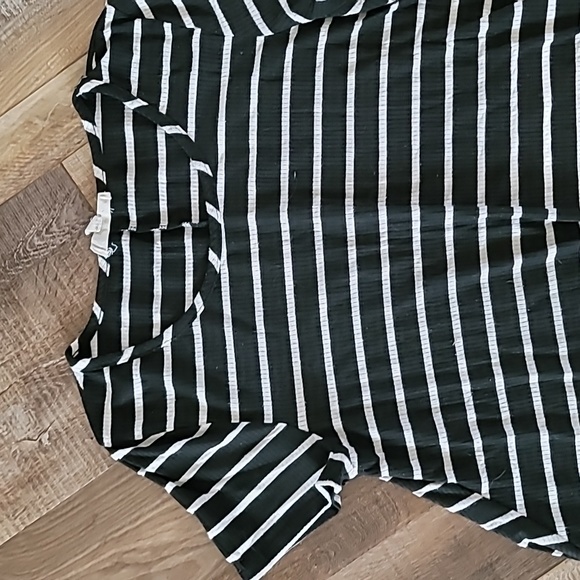 Pink Rose top - Picture 2 of 3